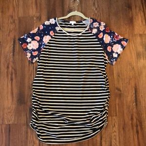 Maternity top size XXL